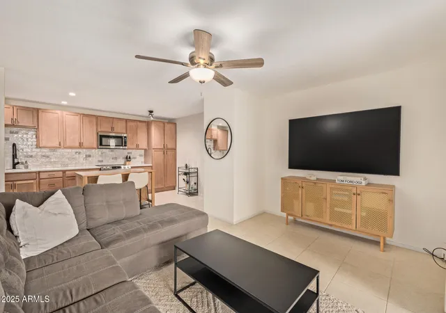 Homes for sale in Scottsdale, AZ | 8649 E Royal Palm Rd #232, Scottsdale, AZ 85258 | MLS# 6960738