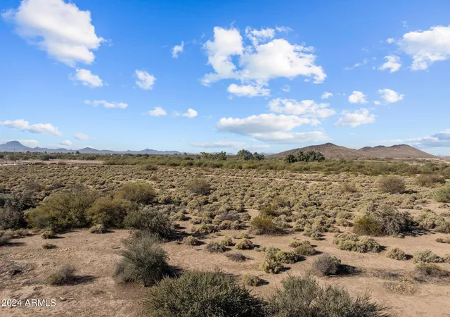 Photo 4 of Land for sale at 0 W Carver Rd #3, Arlington, AZ 85322 | MLS# 6965282 | Listing updated on 2026-08-31
