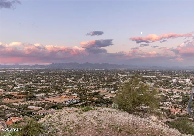 5th image of 7080 N Invergordon Rd, Paradise Valley, AZ 85253 | MLS# 6963308