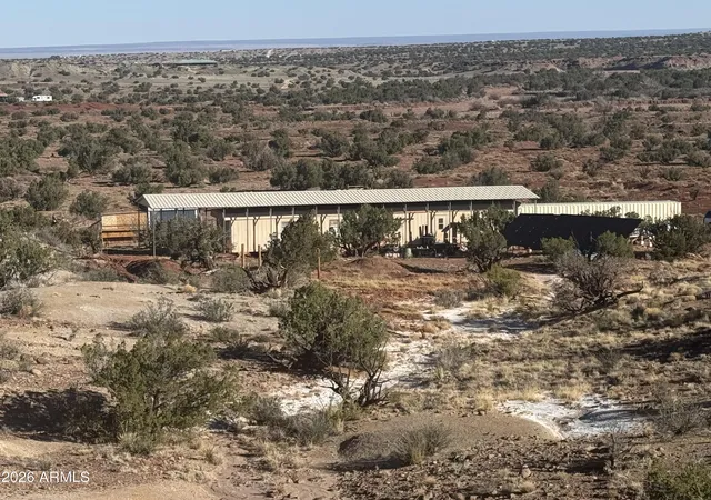 Photo 1 of Sale Pending at 143 County Rd N6410 #226, St Johns, AZ 85936 | MLS# 6962300 | Listing updated on 2026-10-16