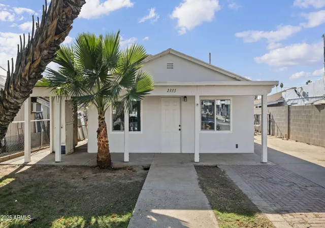 1st image of 2333 W Coolidge St, Phoenix, AZ 85015 | MLS# 6962602
