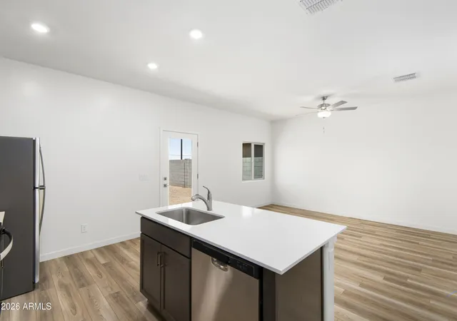 Photo 4 of Sale Pending at 1130 W Feliz St, Florence, AZ 85132 | MLS# 6962733 | Listing updated on 2026-09-22