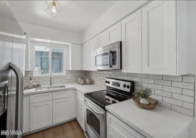 Photo 3 of Townhouse for sale at 4728 E Belleview St, Phoenix, AZ 85008 | MLS# 6963294 | Listing updated on 2026-09-24