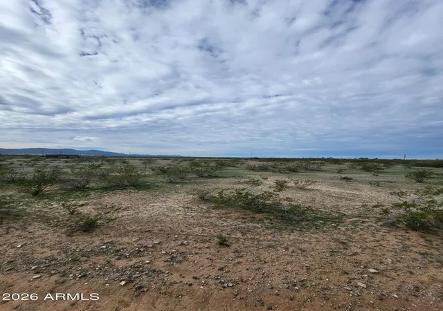 Photo 4 of Land for sale at 0 186, Surprise, AZ 85388 | MLS# 6962855 | Listing updated on 2026-06-26