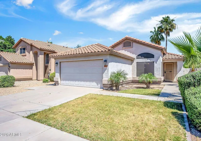 3rd image of 1284 W Kingbird Dr, Chandler, AZ 85286 | MLS# 7026382