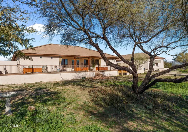 Photo 2 of Single family home for sale at 35675 S Calico Cir, Wickenburg, AZ 85390 | MLS# 6963740 | Listing updated on 2026-02-27