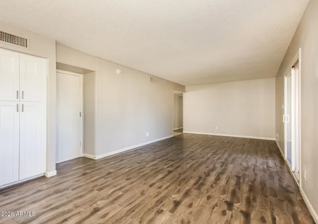 Homes for sale in Glendale, AZ | 7642 N 46Th Ave, Glendale, AZ 85301 | MLS# 6964023