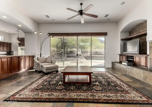 Homes for sale in Phoenix, AZ | 10312 S 16Th Dr, Phoenix, AZ 85041 | MLS# 7001724