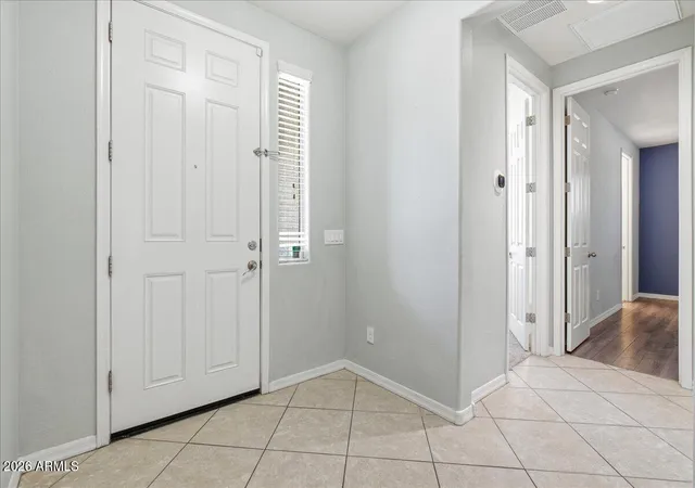 3rd image of 3038 W Lynne Ln, Phoenix, AZ 85041 | MLS# 6965375
