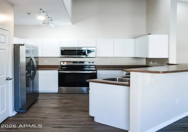 4th image of 2450 W Glenrosa Ave #27, Phoenix, AZ 85015 | MLS# 6964997