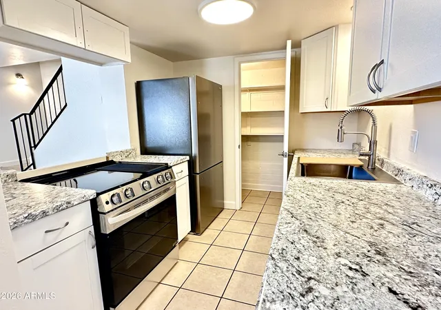 Photo 3 of Townhouse for sale at 5205 N 42nd Parkway, Phoenix, AZ 85019 | MLS# 6966364 | Listing updated on 2026-08-19