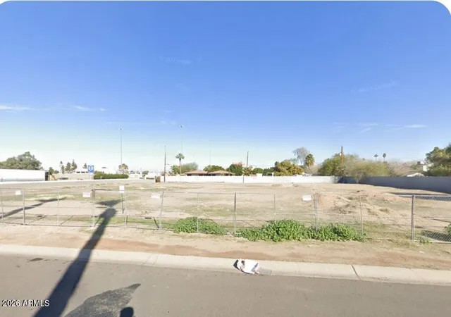 Photo 1 of Land for sale at 2450 W Hayward Ave #1, Phoenix, AZ 85021 | MLS# 6965726 | Listing updated on 2026-01-09