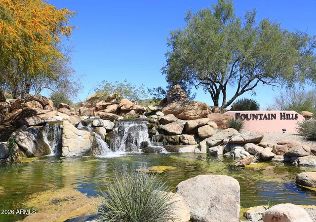 Homes for sale in Fountain Hills, AZ | 9253 N Firebrick Drive, Fountain Hills, AZ 85268 | Houzeo