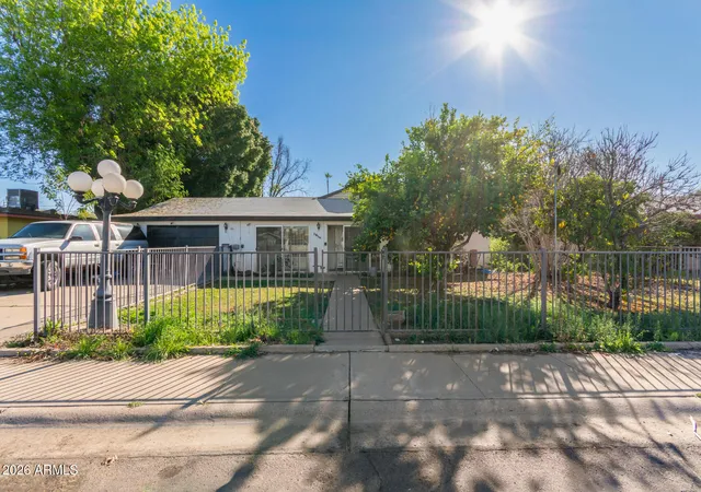 1st image of 1615 E Hudson Dr, Tempe, AZ 85281 | MLS# 6969235
