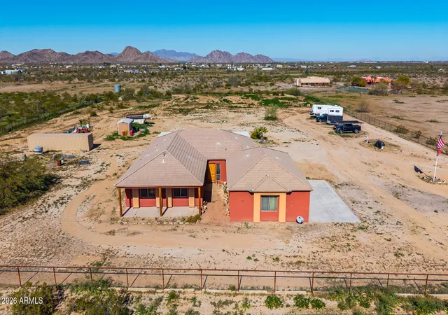 Photo 3 of Single family home for sale at 5358 N Gatlin Gun Trl, Maricopa, AZ 85139 | MLS# 6977690 | Listing updated on 2026-10-01
