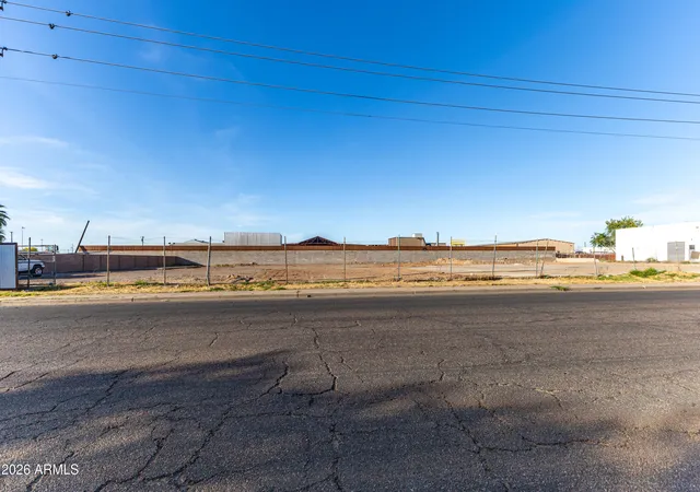 3rd image of 1830 W Fillmore St #3, Phoenix, AZ 85007 | MLS# 6967284