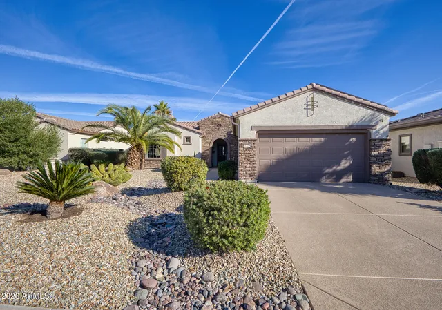 3rd image of 19547 N Wasson Peak Dr, Surprise, AZ 85387 | MLS# 6973378