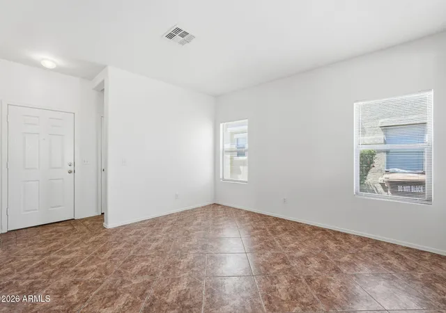 Photo 3 of Single family home for sale at 9527 N 82nd Lane, Peoria, AZ 85345 | MLS# 6970050 | Listing updated on 2026-08-11