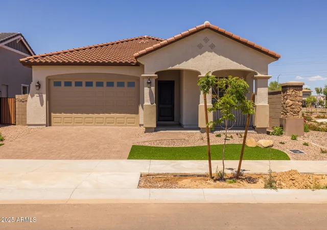 Photo 2 of Single family home for sale at 15612 W Georgia Dr, Surprise, AZ 85379 | MLS# 6967989 | Listing updated on 2026-08-01