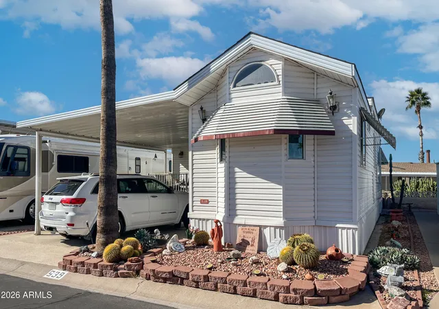 2nd image of 539 Rock Hound Dr #539, Apache Junction, AZ 85119 | MLS# 6977837