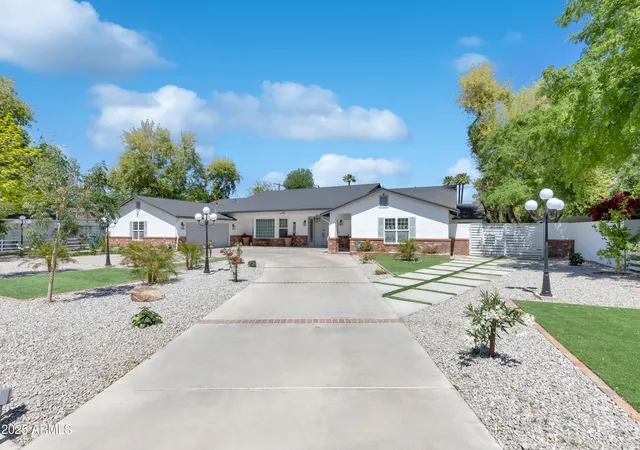 Photo 3 of Single family home for sale at 516 W Rancho Dr, Phoenix, AZ 85013 | MLS# 6968685 | Listing updated on 2026-06-04