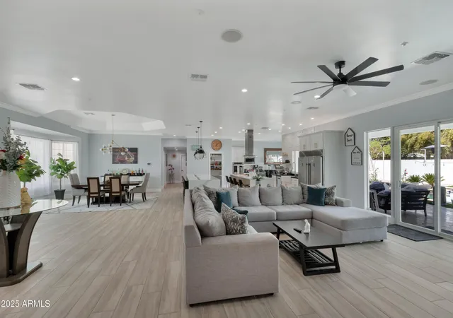 Photo 4 of Single family home for sale at 516 W Rancho Dr, Phoenix, AZ 85013 | MLS# 6968685 | Listing updated on 2026-06-04