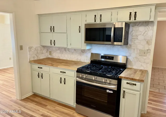 3rd image of 105 Dorothy Dr, Bisbee, AZ 85603 | MLS# 6968893