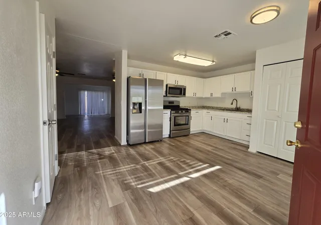 3rd image of 3408 W Mclellan Blvd, Phoenix, AZ 85017 | MLS# 6969334