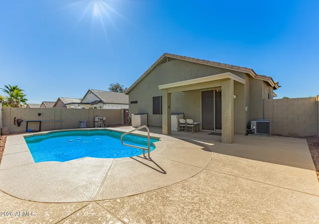 Homes for sale in Surprise, AZ | 16537 N Oachs Dr, Surprise, AZ 85374 | MLS# 6972121