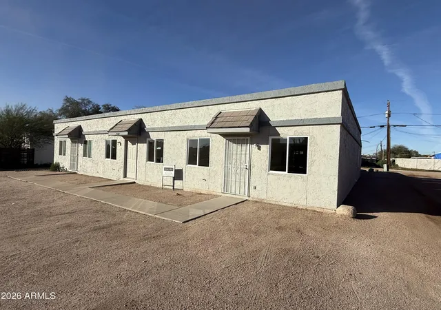 Townhouse for sale at 2560 S Yavapai Rd, Apache Junction, AZ 85119 | MLS# 6971413