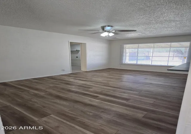Photo 4 of Sale Pending at 6512 N 41st Avenue, Phoenix, AZ 85019 | MLS# 6969829 | Listing updated on 2026-08-04