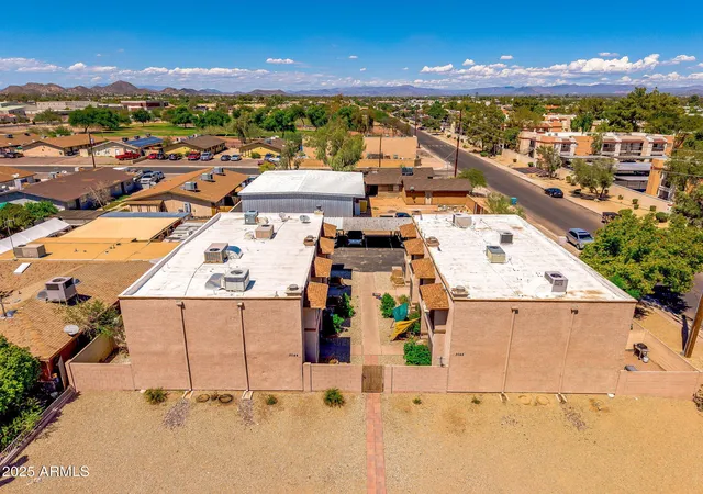 Photo 3 of Townhouse for sale at 3044 E Beck Ln, Phoenix, AZ 85032 | MLS# 6969979 | Listing updated on 2026-08-25