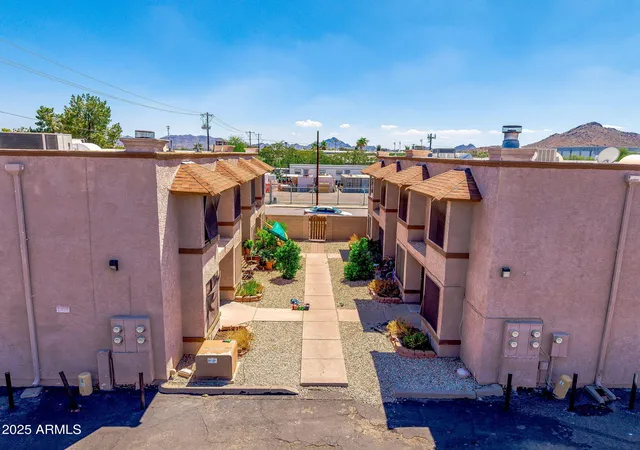 Photo 3 of Townhouse for sale at 3044 E Beck Ln, Phoenix, AZ 85032 | MLS# 6969979 | Listing updated on 2026-08-25