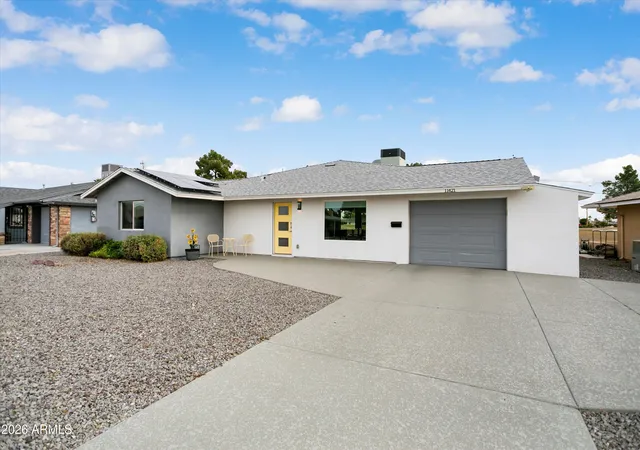 Photo 2 of Single family home for sale at 11421 N 110th Drive, Sun City, AZ 85351 | MLS# 6971655 | Listing updated on 2026-07-28
