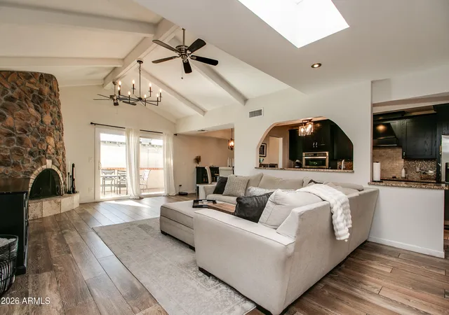 Photo 3 of Townhouse for sale at 7631 E Medlock Dr, Scottsdale, AZ 85250 | MLS# 6974161 | Listing updated on 2026-08-03