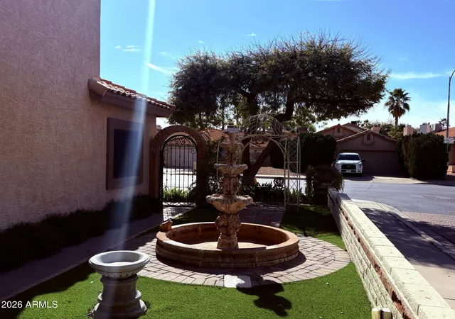 Photo 4 of Single family home for sale at 1636 E Villa Theresa Dr, Phoenix, AZ 85022 | MLS# 6974925 | Listing updated on 2026-09-02