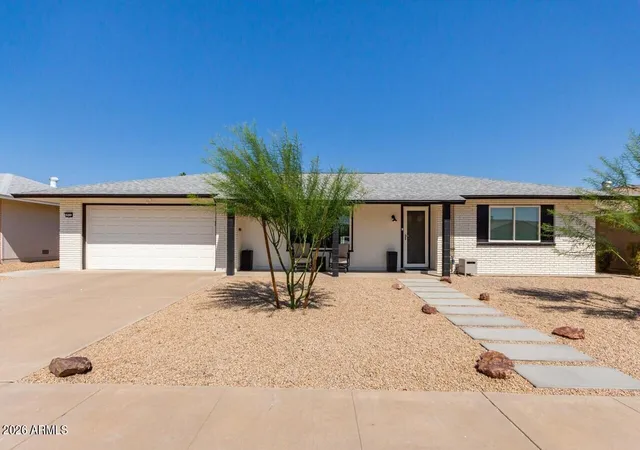 Photo 1 of Sale Pending at 10132 W Oak Ridge Dr, Sun City, AZ 85351 | MLS# 7057992 | Listing updated on 2026-09-09