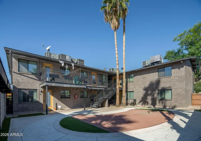 Photo 2 of Townhouse for sale at 4119 N 11th Avenue, Phoenix, AZ 85013 | MLS# 6972550 | Listing updated on 2026-08-25