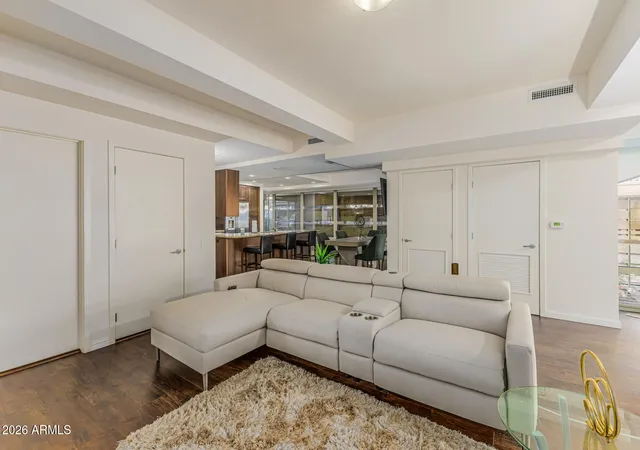 2nd image of 7151 E Rancho Vista Dr #4001, Scottsdale, AZ 85251 | MLS# 6974905