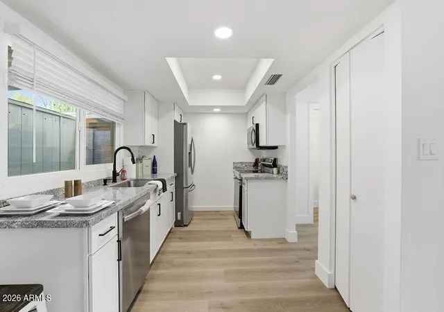 Photo 4 of Townhouse for sale at 4721 N 26th Drive, Phoenix, AZ 85017 | MLS# 6973710 | Listing updated on 2026-10-18