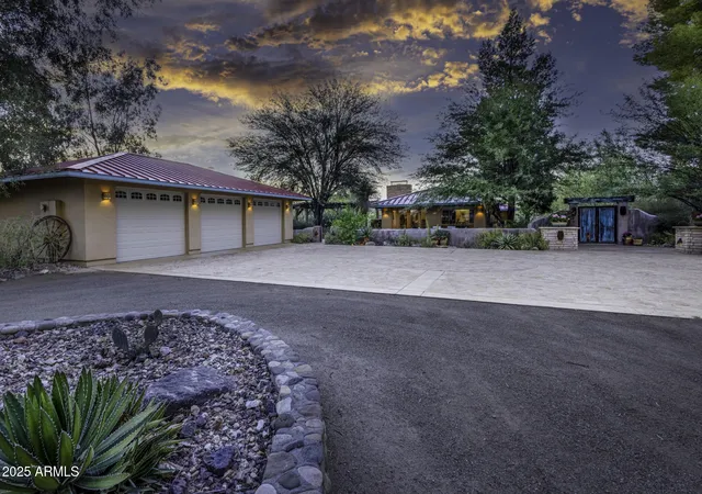 Photo 2 of Single family home for sale at 50602 N Us Hwy 60 Ave, Wickenburg, AZ 85390 | MLS# 6974864 | Listing updated on 2026-08-24