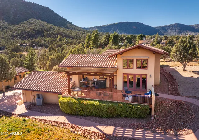 Photo 3 of Single family home for sale at 40 Arabian Dr, Sedona, AZ 86351 | MLS# 6976988 | Listing updated on 2026-07-04