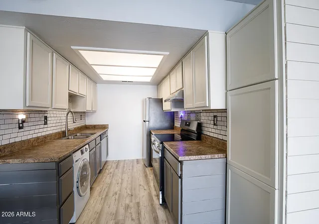 Homes for sale in Phoenix, AZ | 16602 N 25 St #225, Phoenix, AZ 85032 | MLS# 6977180