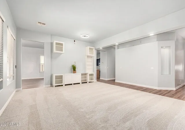 Photo 4 of Single family home for sale at 7265 W Saddlehorn Rd, Peoria, AZ 85383 | MLS# 6977386 | Listing updated on 2026-07-08
