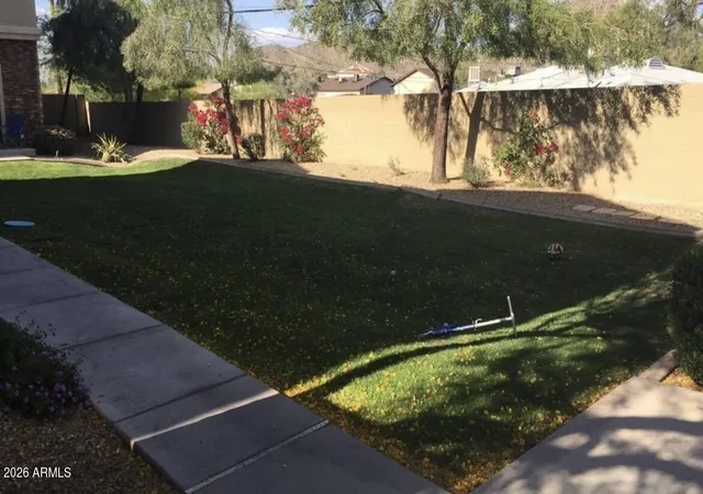 Photo 3 of Townhouse for sale at 2014 E Sweetwater Ave, Phoenix, AZ 85022 | MLS# 6977241 | Listing updated on 2026-08-24