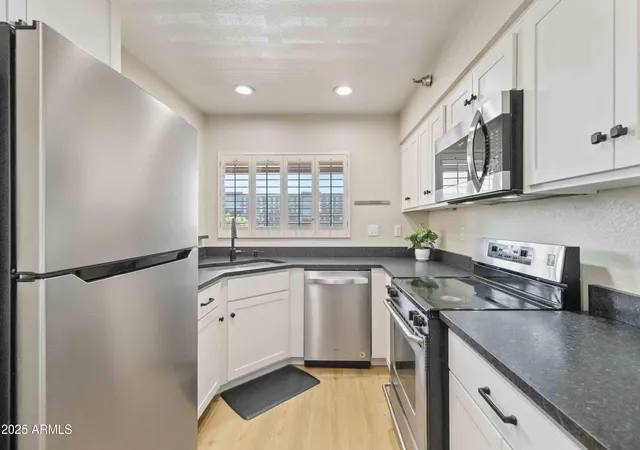 Photo 3 of Townhouse for sale at 154 W 5th Street #246, Tempe, AZ 85281 | MLS# 6999705 | Listing updated on 2026-09-21