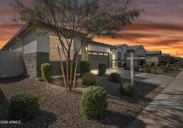 Homes for sale in Wittmann, AZ | 18563 W Desert Hollow Dr, Wittmann, AZ 85361 | MLS# 6978491