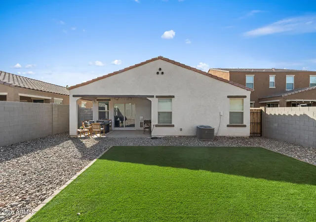 Photo 4 of Single family home for sale at 516 E Mountain View Dr, Avondale, AZ 85323 | MLS# 6981993 | Listing updated on 2026-08-25