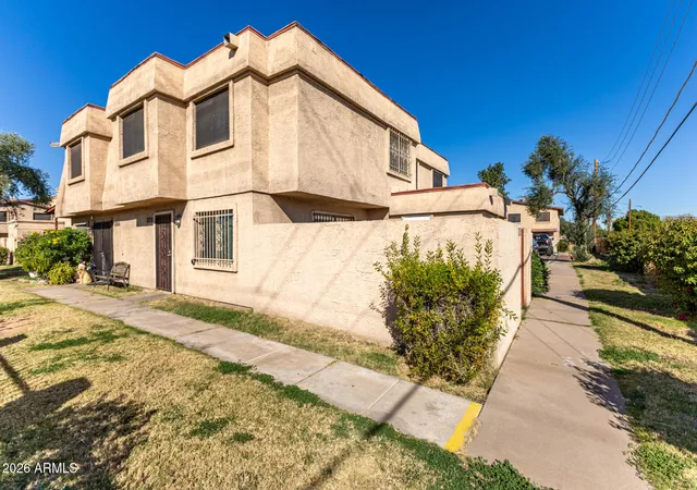 Homes for sale in Phoenix, AZ | 3936 W Camelback Rd, Phoenix, AZ 85019 | MLS# 6979865