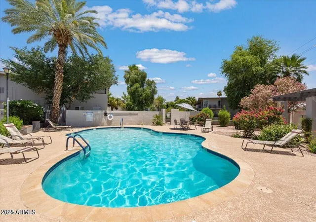 Homes for sale in Phoenix, AZ | 4114 E Calle Redonda, Phoenix, AZ 85018 | Houzeo